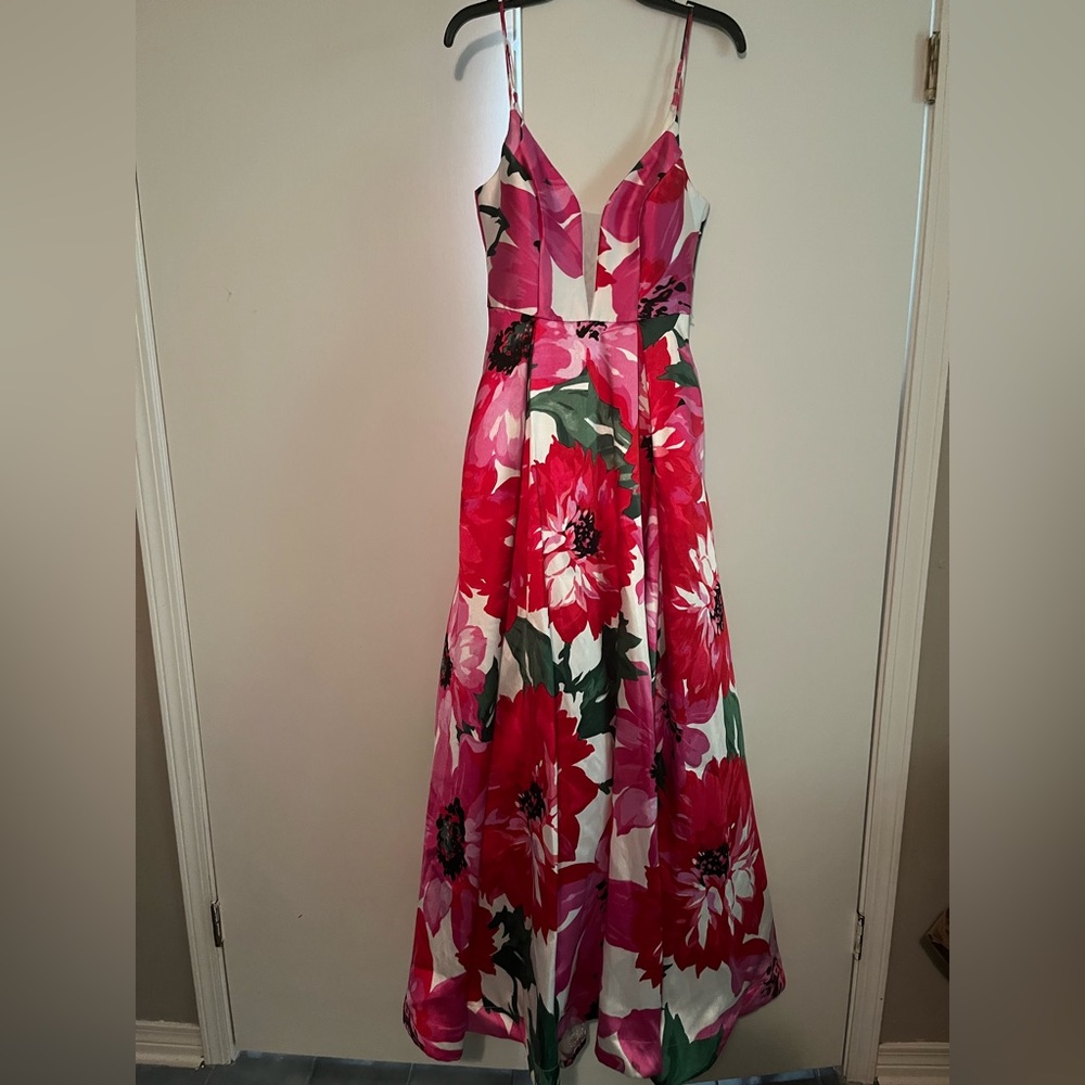 B. Smart. Floral gown size 2.